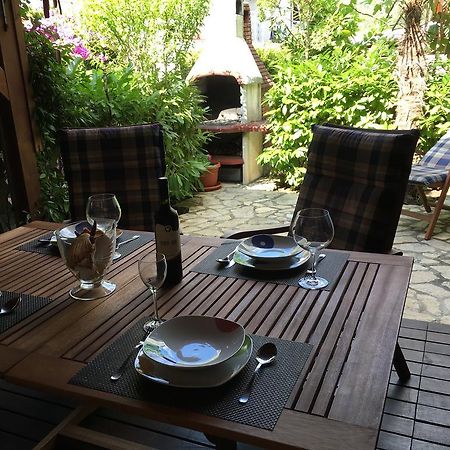 Apartment Garden Malinska Dış mekan fotoğraf